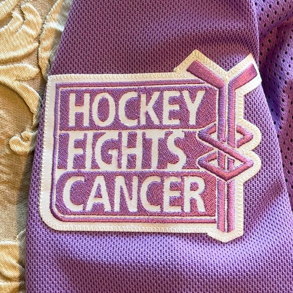Adidas Montreal Canadiens 'Hockey Fights Cancer' Hockey Jersey! - Picture 10 of 14